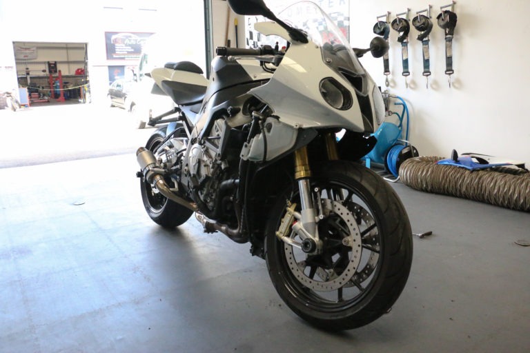 Photo 5 - BMW