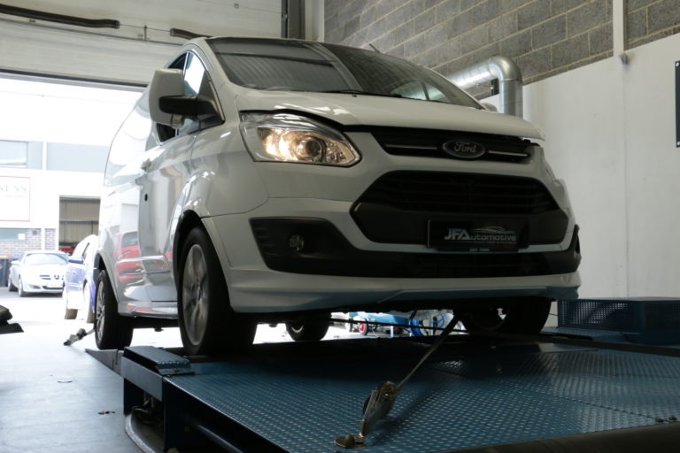 Photo 5 - Ford