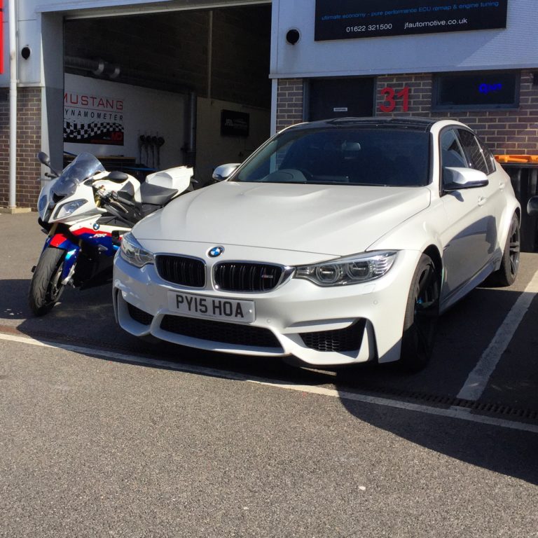 Photo 5 - BMW M3