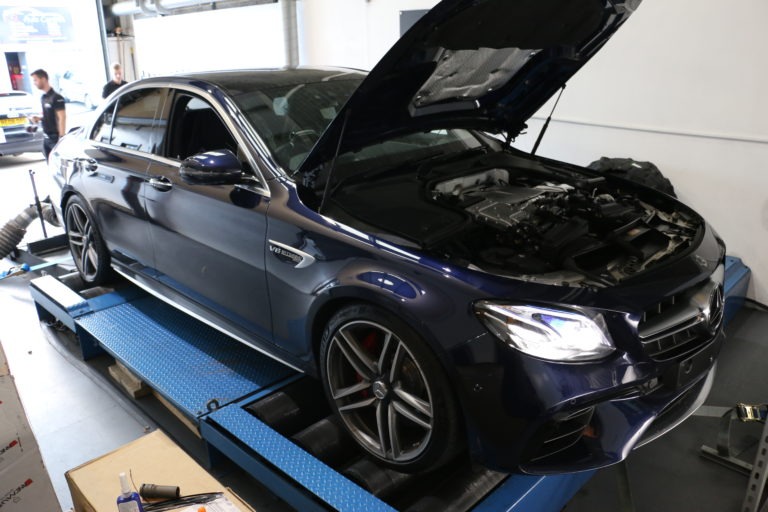 Photo 1 - Mercedes