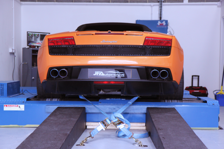 Photo 5 - Lamborghini