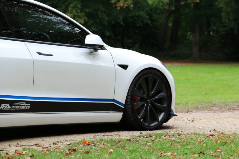 Photo 1 - Tesla Model 3 2016 -