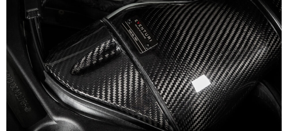 Eventuri Black Carbon Intake With Shrouds for BMW M5 Standard - 600HP - F90 (2017 - 2019) - Image 6
