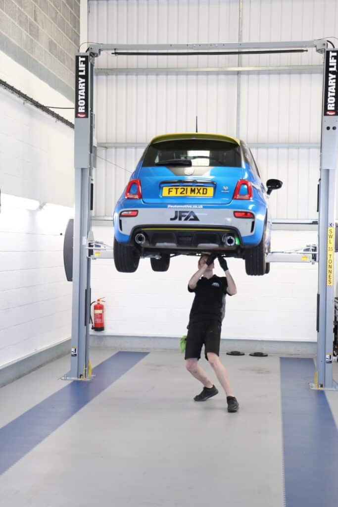 Abarth Service